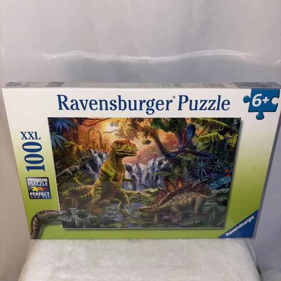 Ravensburger Dinosaur Oasis Puzzle Game 100-Pieces - Picture 1 of 5